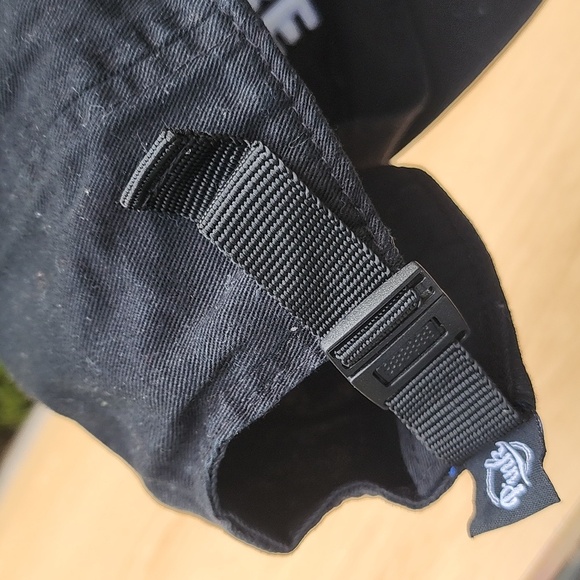 Victoria’s Secret Beach Please PINK Black hat / baseball cap - Picture 6 of 8